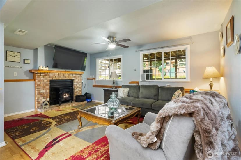 Property photo for 15705 97th Ave Ct E, Puyallup photo 10