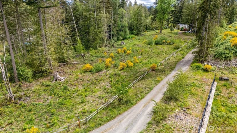 Property photo for 22512 State Route 410 E, Bonney Lake photo 11