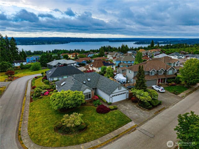 Property photo for 7819 Amethyst Loop Nw, Silverdale photo 4