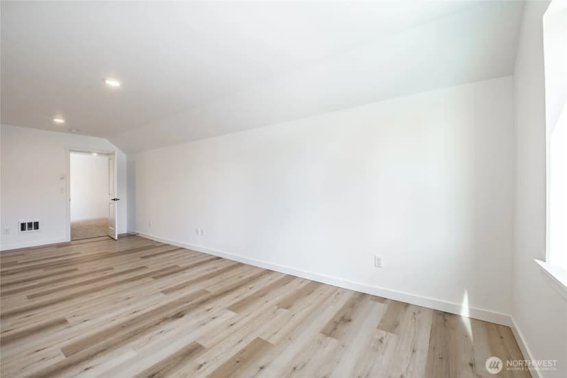 Property photo for 2818 Hazelwood Drive, Blaine photo 32