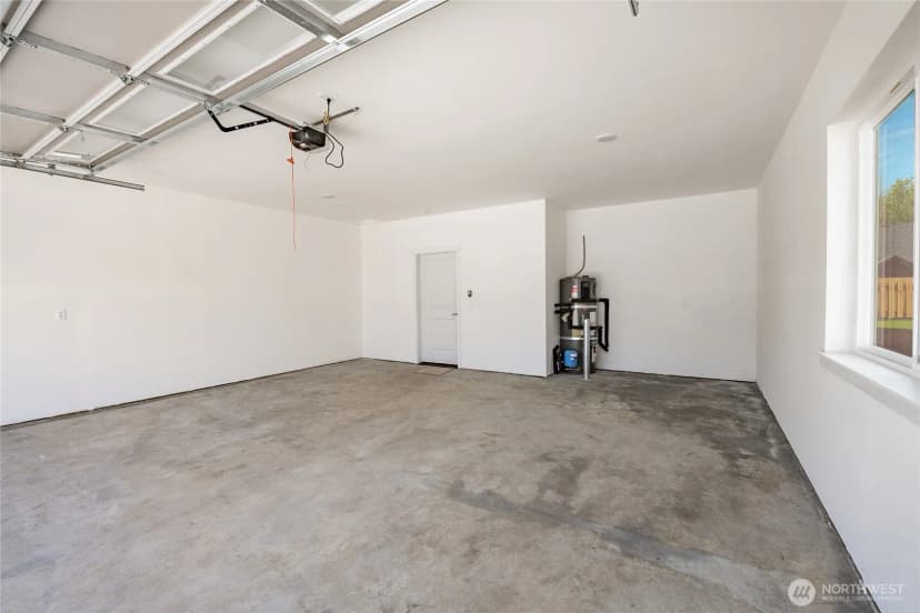 Property photo for 2806 Hazelwood Drive, Blaine photo 27