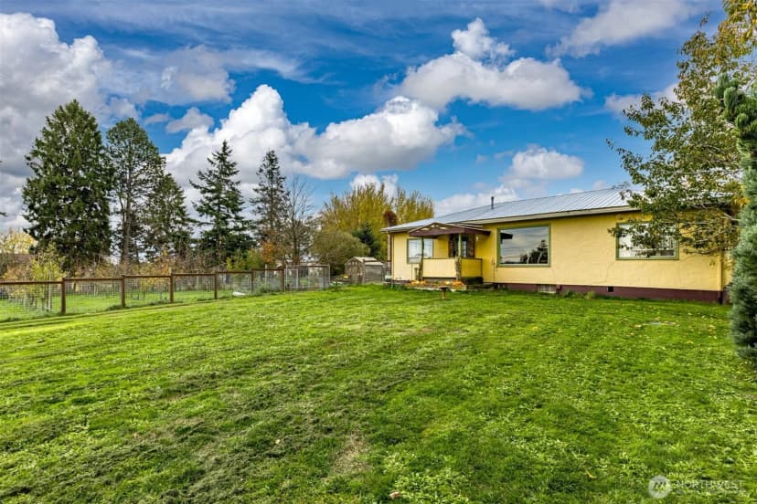 Property photo for 5367 Barr Road, Ferndale photo 22