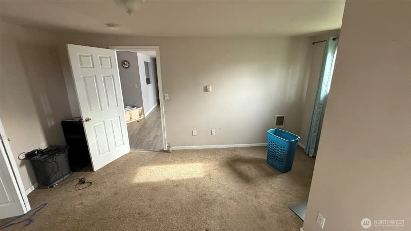 Property photo for 47 Se 10th Street, College Place photo 19