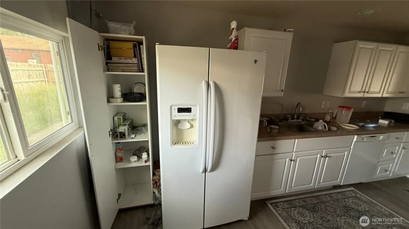 Property photo for 47 Se 10th Street, College Place photo 9