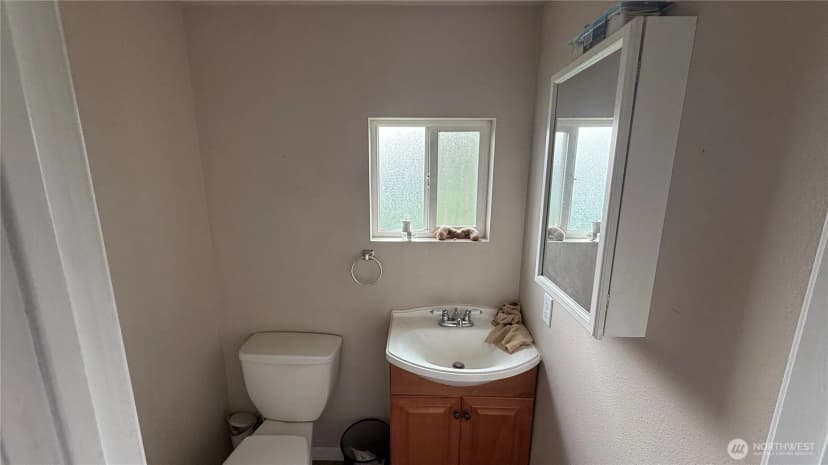 Property photo for 47 Se 10th Street, College Place photo 16