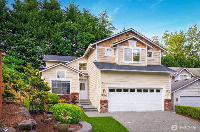 Property photo for 10820 Ne 144th Court, Kirkland
