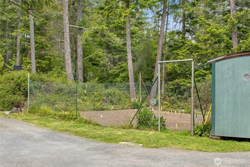 Property photo for 375 De Haro Lane W, Friday Harbor photo 8