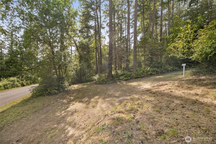 Property photo for 375 De Haro Lane W, Friday Harbor photo 28