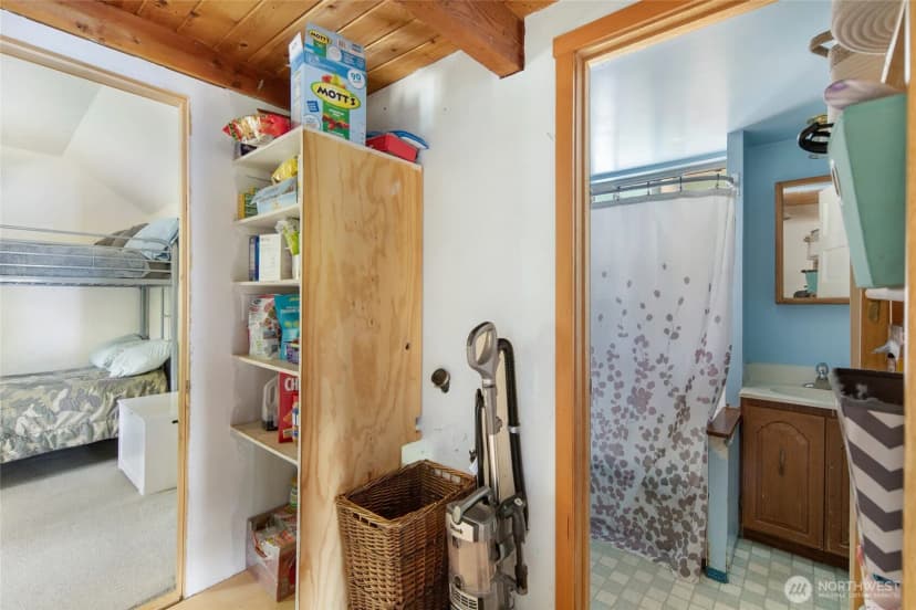 Property photo for 375 De Haro Lane W, Friday Harbor photo 20