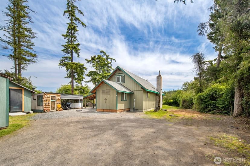 Property photo for 375 De Haro Lane W, Friday Harbor photo 10