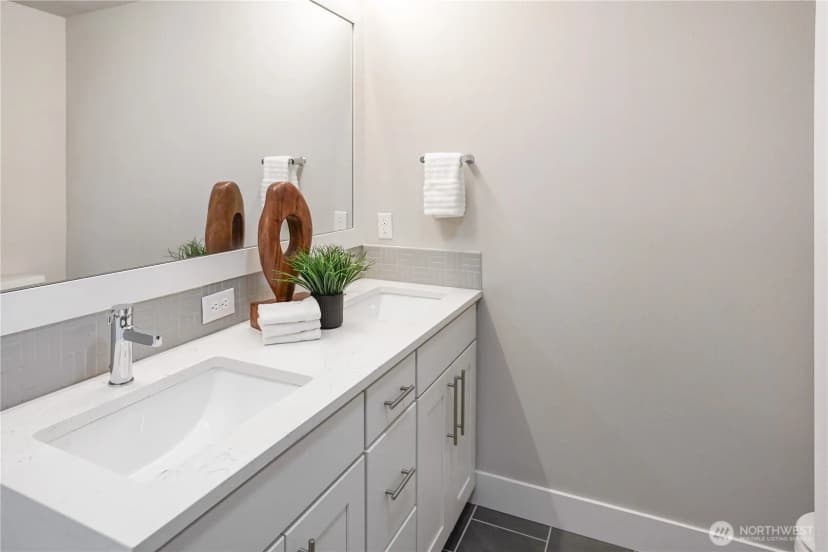 Property photo for 825 238th Place Se #d, Bothell photo 19
