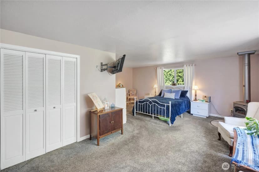 Property photo for 10208 Sw 28th Ave, Seattle photo 8