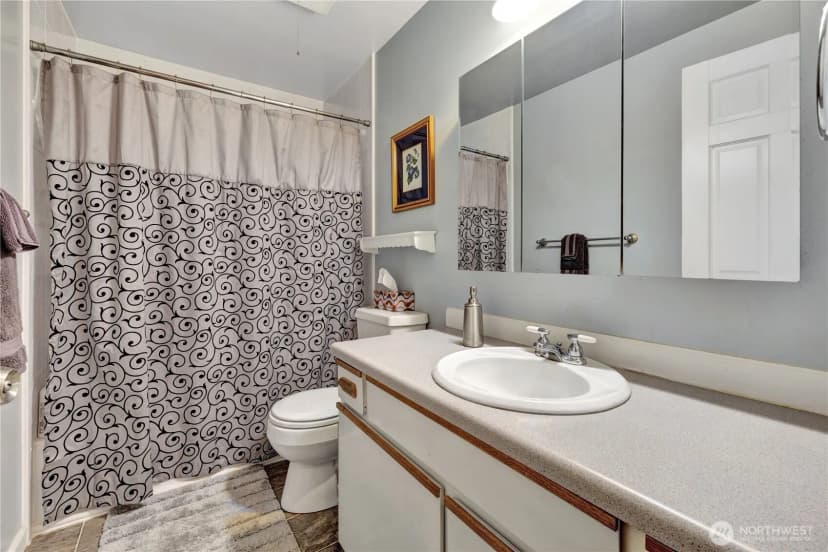 Property photo for 10208 Sw 28th Ave, Seattle photo 13