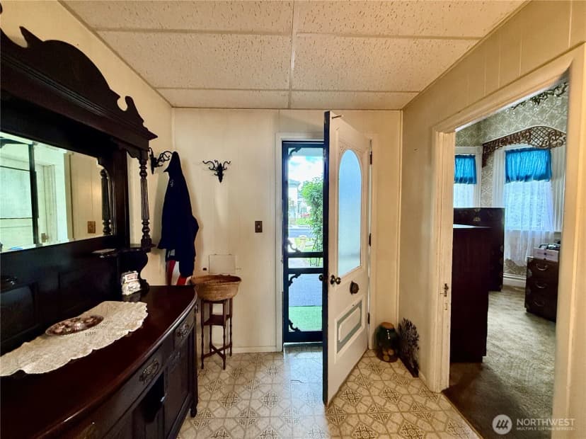 Property photo for 303 307 N 3rd Street, Dayton photo 6