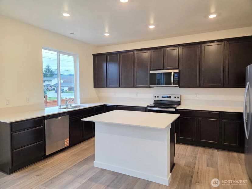 Property photo for 710 Teetor Circle Nw #lot 5, Orting photo 4