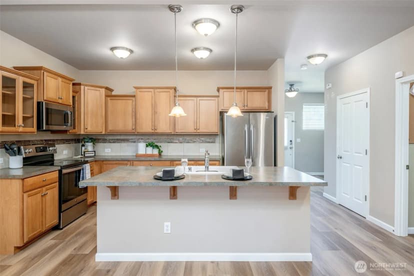 Property photo for 7628 Kodiak Avenue Ne, Lacey photo 9