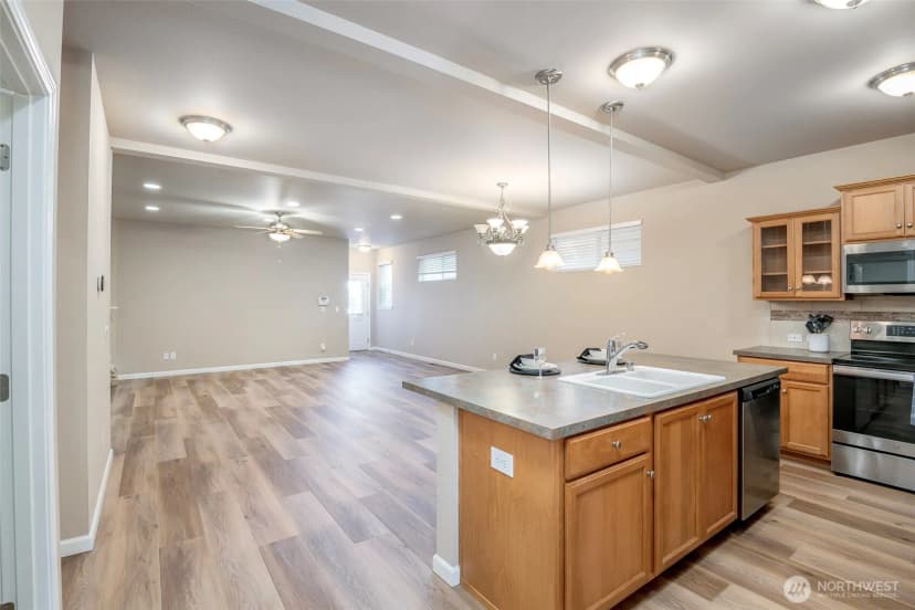 Property photo for 7628 Kodiak Avenue Ne, Lacey photo 7