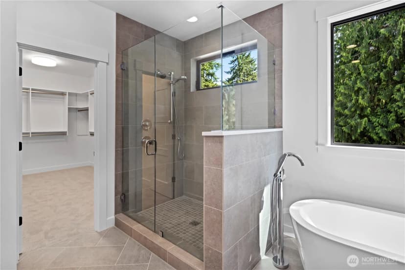 Property photo for 11440 109th Avenue Ne, Kirkland photo 29