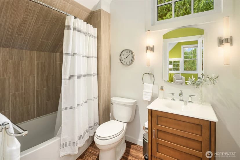 Property photo for 26970 Se Old Black Nugget Road, Issaquah photo 27
