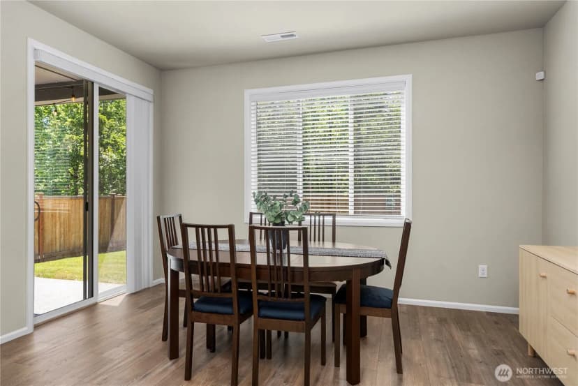 Property photo for 30137 219th Place Se, Covington photo 16