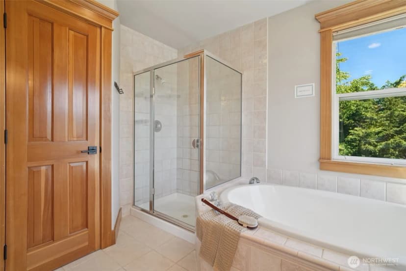 Property photo for 23623 20th Avenue W, Bothell photo 20