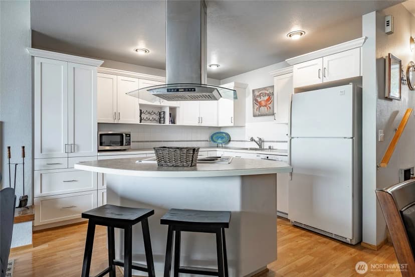 Property photo for 7806 Birch Bay Dr #1007, Blaine photo 9