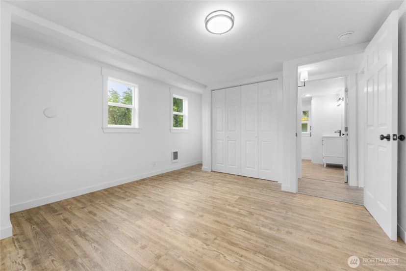 Property photo for 7409 Myers Road, Bonney Lake photo 12