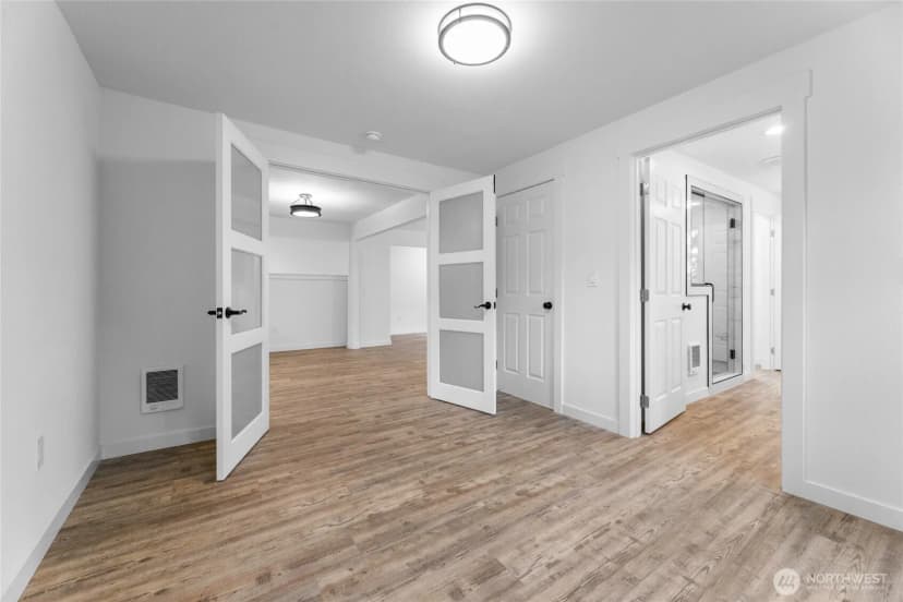 Property photo for 7409 Myers Road, Bonney Lake photo 28