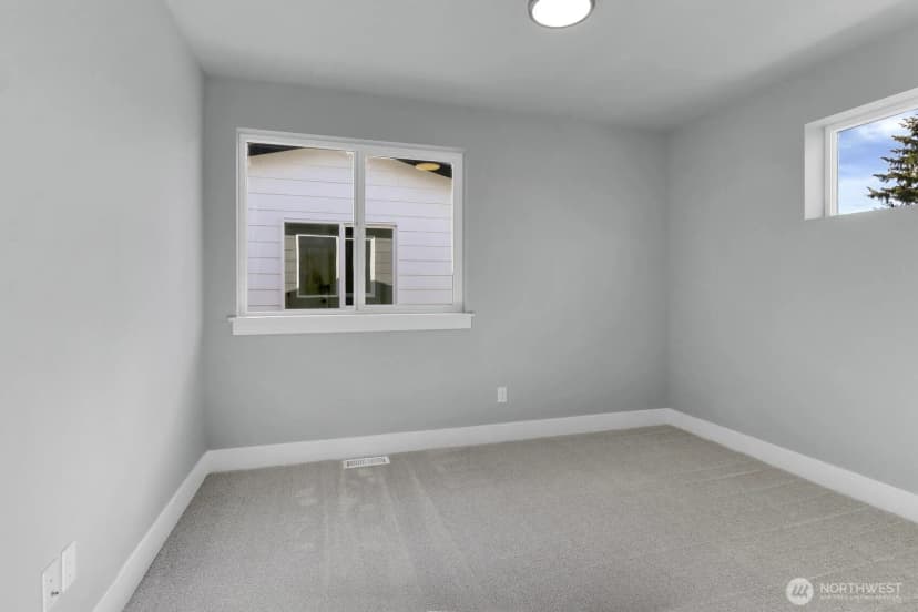 Property photo for 14127 15th Avenue W, Lynnwood photo 27