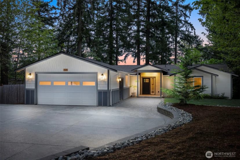 Property photo for 7429 Ne 129th Street, Kirkland