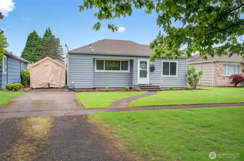 Property photo for 2938 Louisiana Street, Longview