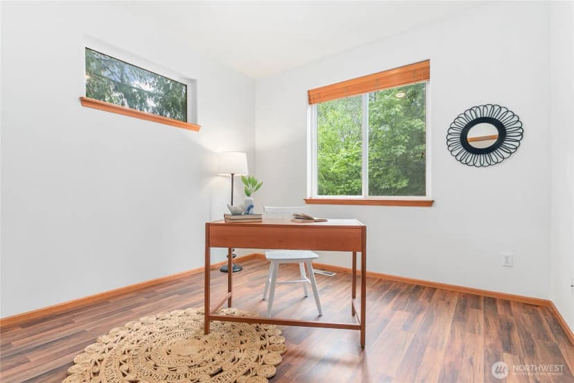 Property photo for 26 Inglewood Place, Bellingham photo 15