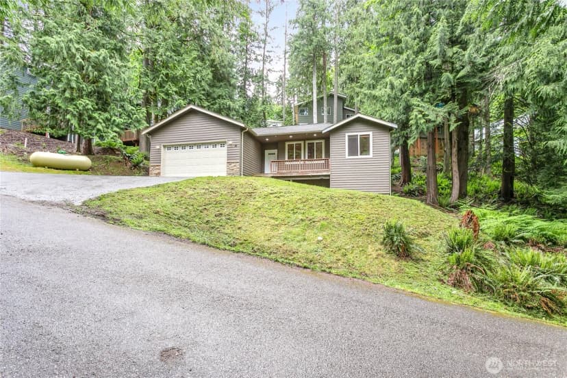 Property photo for 26 Inglewood Place, Bellingham photo 2