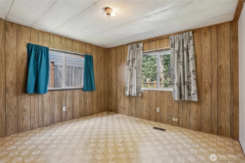 Property photo for 10132 228th Place Se, Woodinville photo 21
