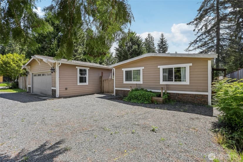 Property photo for 10132 228th Place Se, Woodinville photo 30