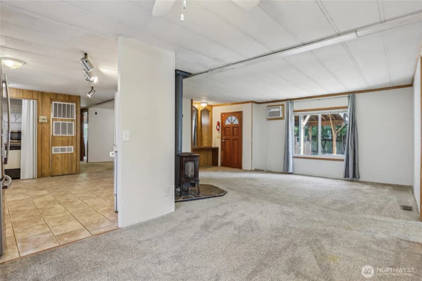 Property photo for 10132 228th Place Se, Woodinville photo 5