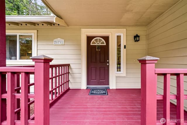 Property photo for 21711 Beachside Drive Se, Yelm photo 2