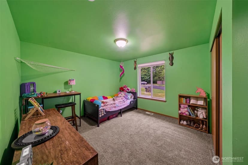 Property photo for 21711 Beachside Drive Se, Yelm photo 14