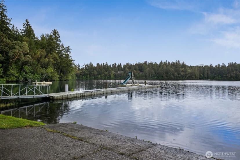Property photo for 21711 Beachside Drive Se, Yelm photo 19