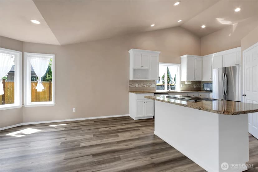 Property photo for 15127 148th Avenue Ct E, Orting photo 10