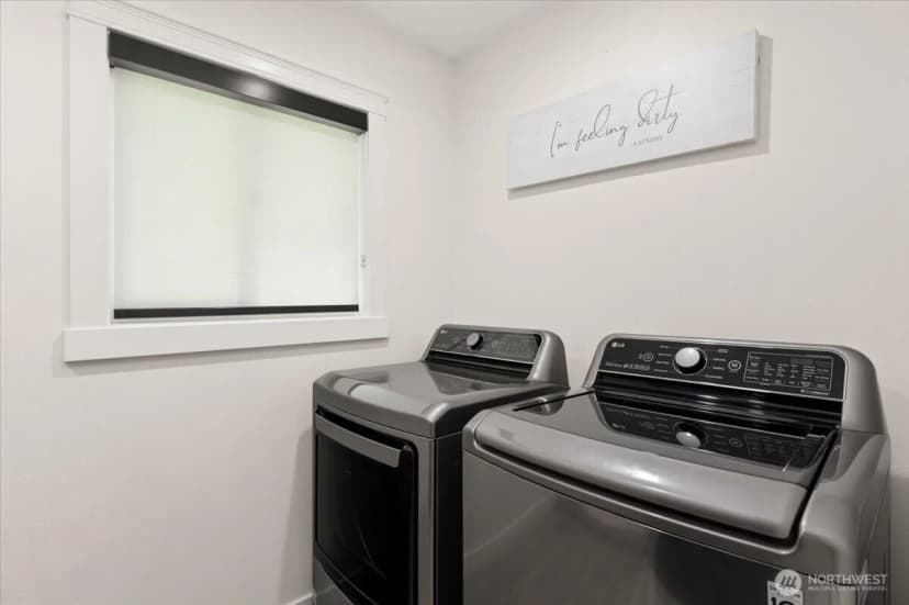 Property photo for 12125 E Woodland Avenue, Puyallup photo 19