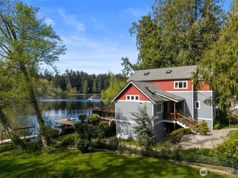 Property photo for 13083 Lake Shore Drive Nw, Poulsbo photo 4