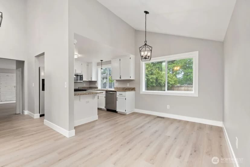 Property photo for 22014 48th Avenue Ct E, Spanaway photo 4