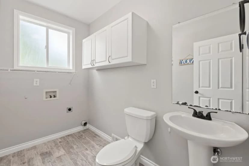 Property photo for 22014 48th Avenue Ct E, Spanaway photo 9