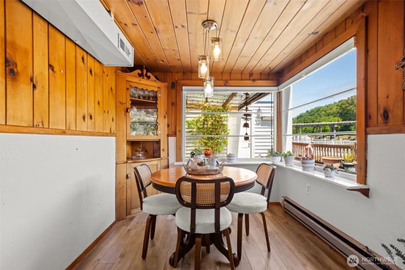 Property photo for 2423 Day Island Boulevard W, University Place photo 20