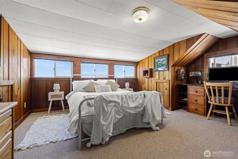 Property photo for 2423 Day Island Boulevard W, University Place photo 29