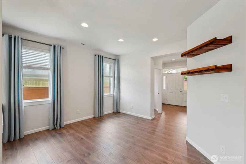 Property photo for 25214 113th Avenue Se, Kent photo 10