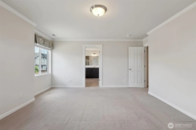 Property photo for 25214 113th Avenue Se, Kent photo 15