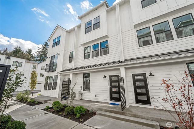 Property photo for 12107 127th Avenue Ct E #91, Puyallup