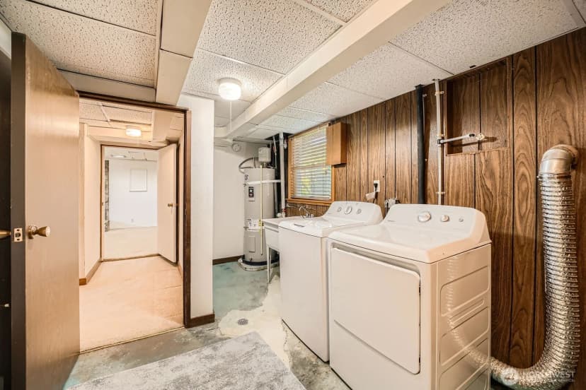 Property photo for 10758 22nd Avenue Sw, Seattle photo 23